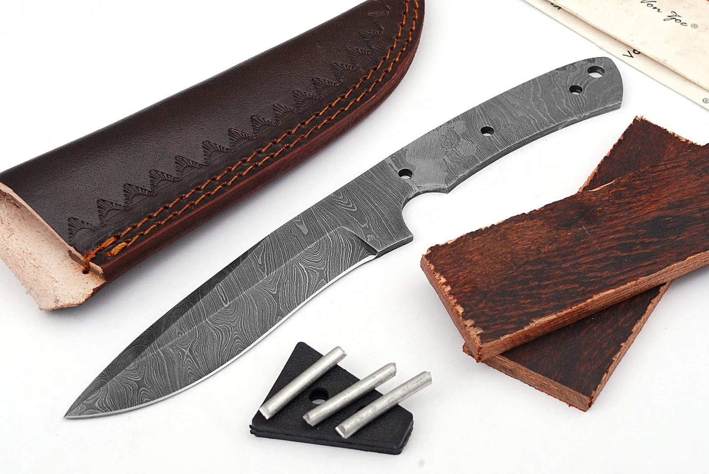 Damascus Knife Making Kit – Handmade Blank Blade with Leather Sheath & Handle Scales | Hand Forged 260 Layer NB101